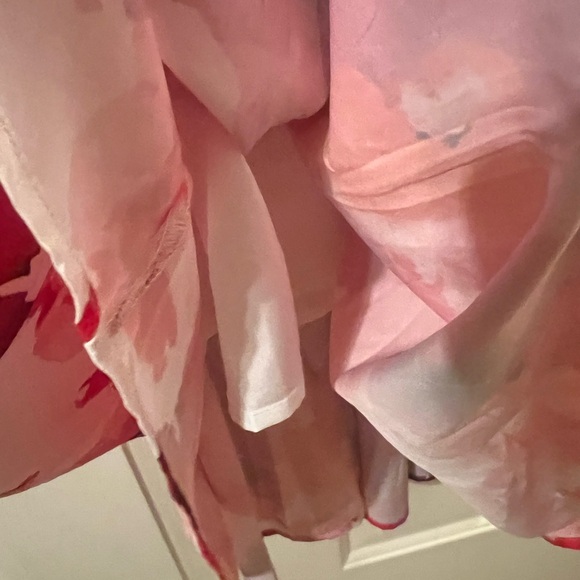 NWT Pink and White Floral Puff Sleeve V Neck High Waist Maxi Dress Size Small - Picture 9 of 15